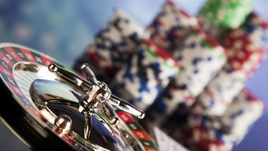 tanya4d Singapore Pools HD live dealer studio with professional lighting and gaming table